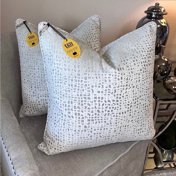 1-NWT CALLISTO HOME DECORATIVE PILLOW (please read description for details) - Picture 12 of 14